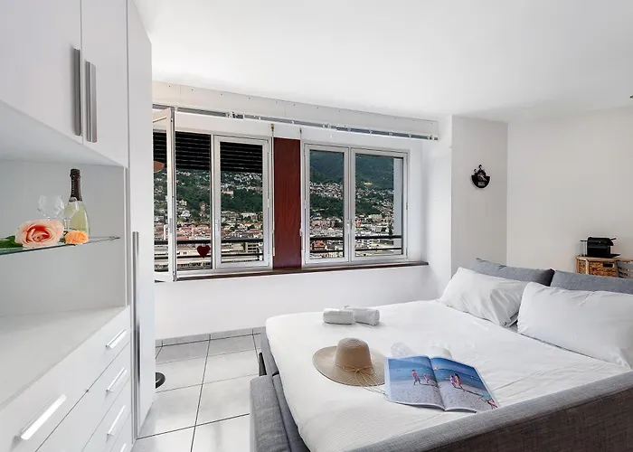 Torre Di - Happy Λοκάρνο