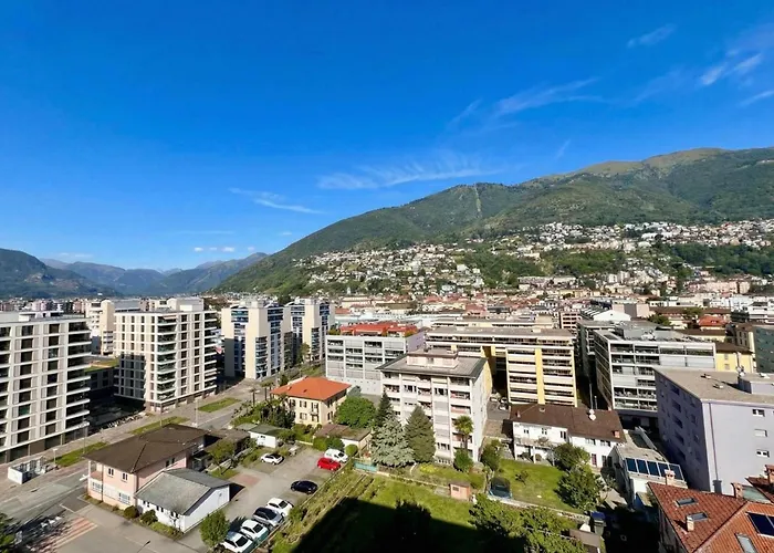 Torre Di - Happy * Locarno